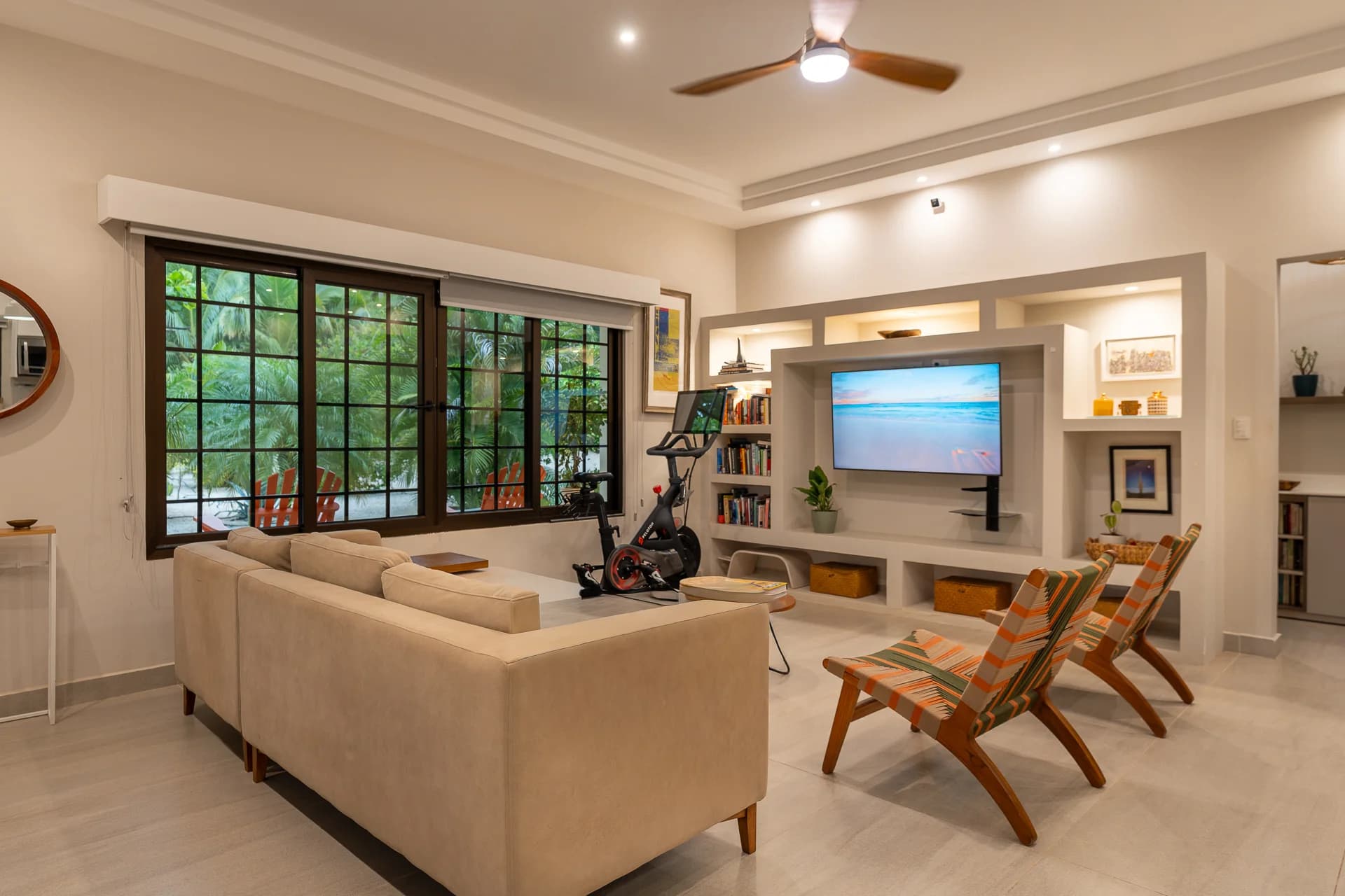 Short Term Rentals - Hero Background